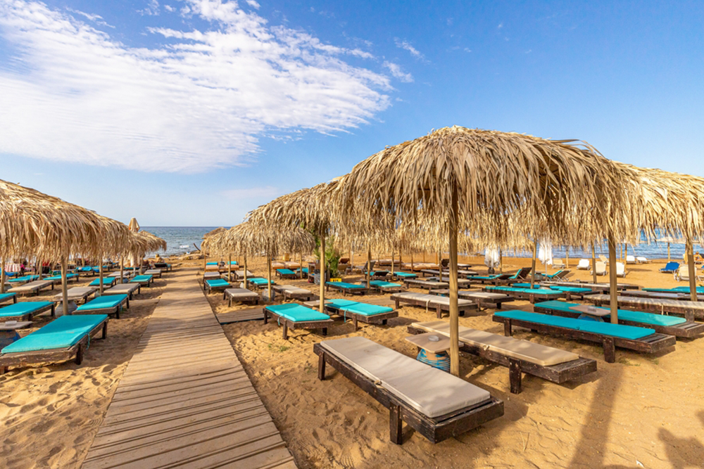 Almira Beach Bar Restaurant Chania — photo 4